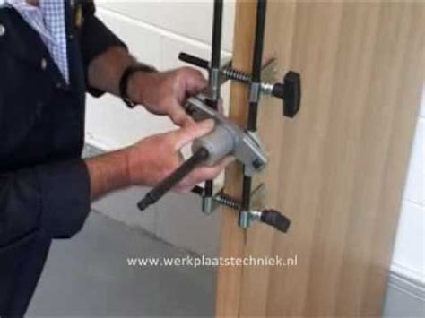 slotkast freesmal|deurslot infrezen.